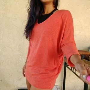 🌬️ Laila Jayde Orange Bat Wing Top 🌬️